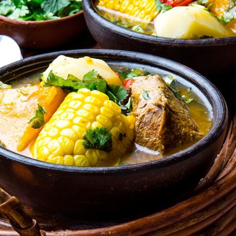 Excelente gastronomía en los restaurantes de la Villa.