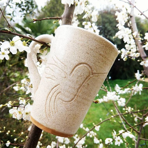 Dispones de pintorescas tiendas de regalos y souvenir.