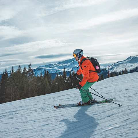 Esqui y snowboard en las mejores pistas del sur de Chile, centro de ski Corralco.
